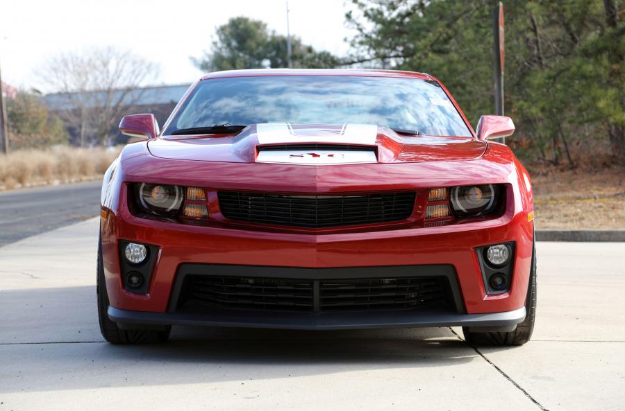  SVE Chevrolet Camaro Yenko/SC 427 2015 года  (фото 4 из 5)